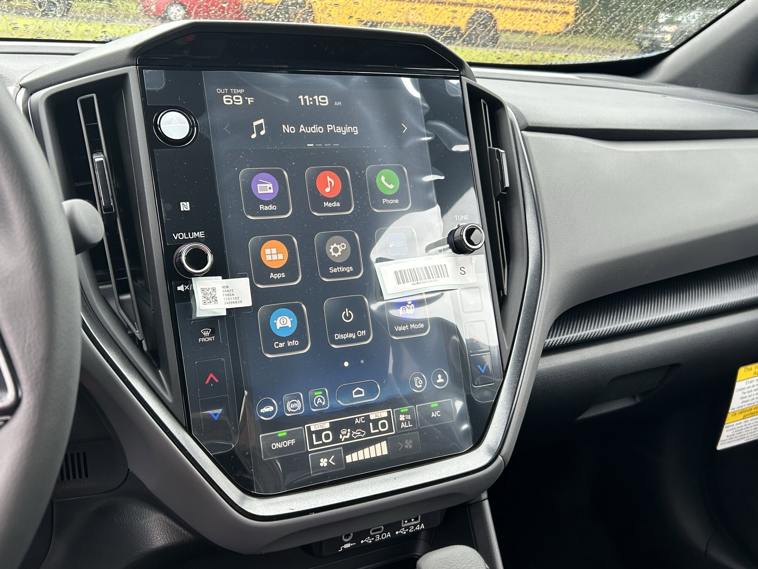 Vehicle image 22 of 34