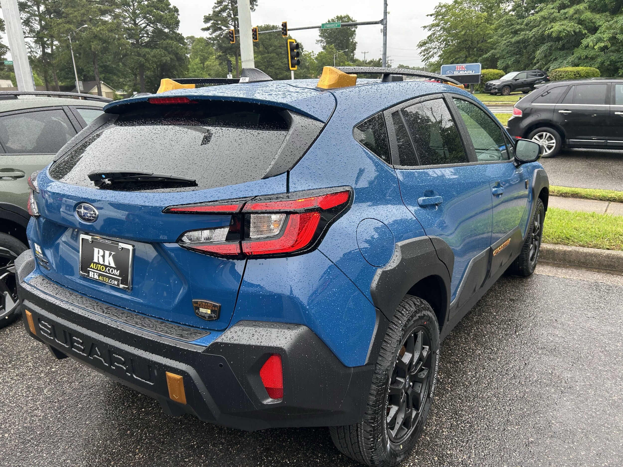 Vehicle image 9 of 34