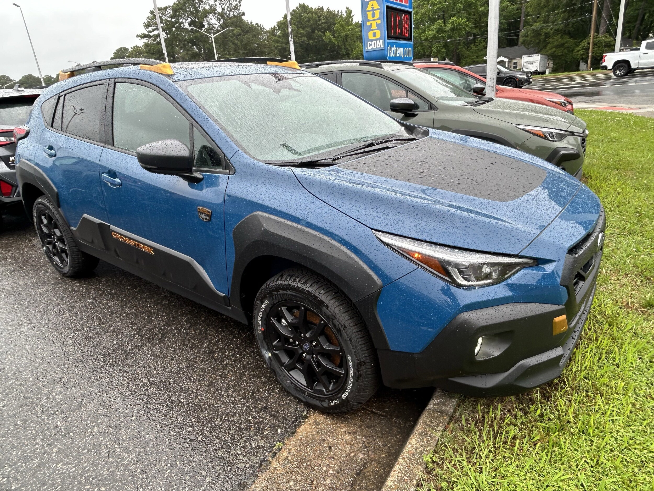 Vehicle image 5 of 34