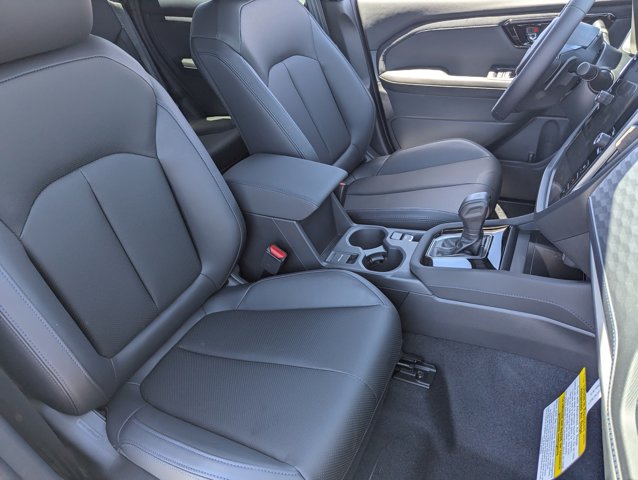 Vehicle image 11 of 24