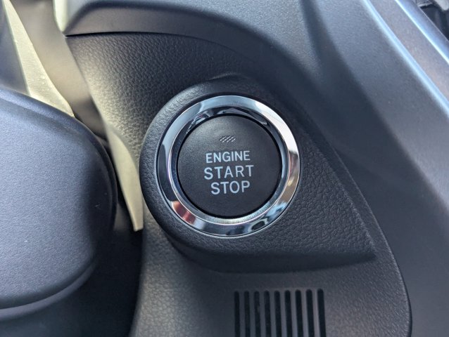 Vehicle image 23 of 24