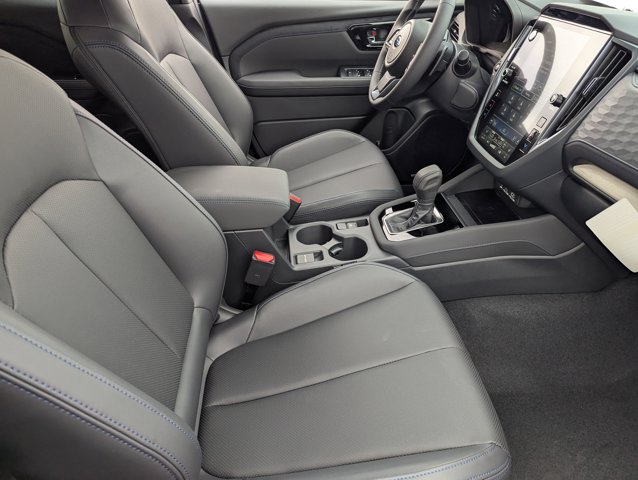 Vehicle image 12 of 24