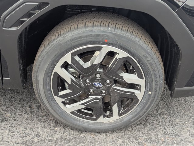 Vehicle image 10 of 24