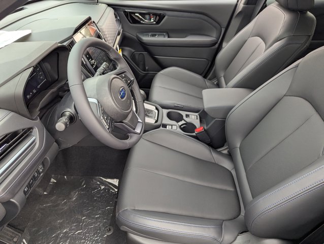 Vehicle image 16 of 24