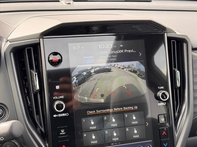 Vehicle image 11 of 29