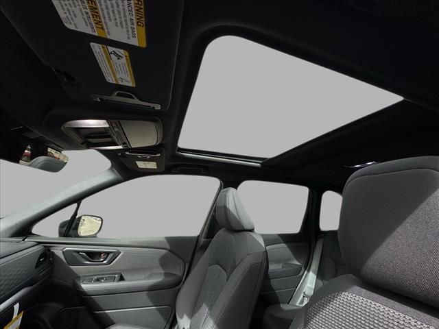 Vehicle image 25 of 29