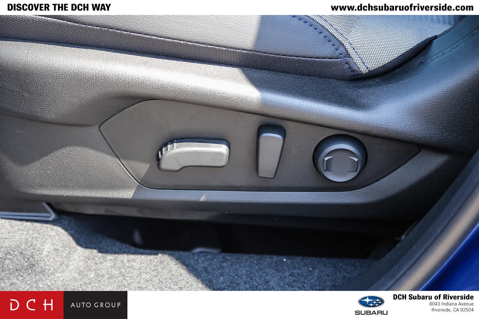 Vehicle image 23 of 26