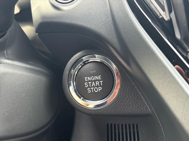 Vehicle image 15 of 23