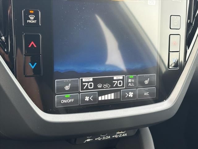 Vehicle image 13 of 23