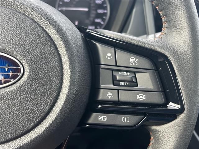 Vehicle image 17 of 23