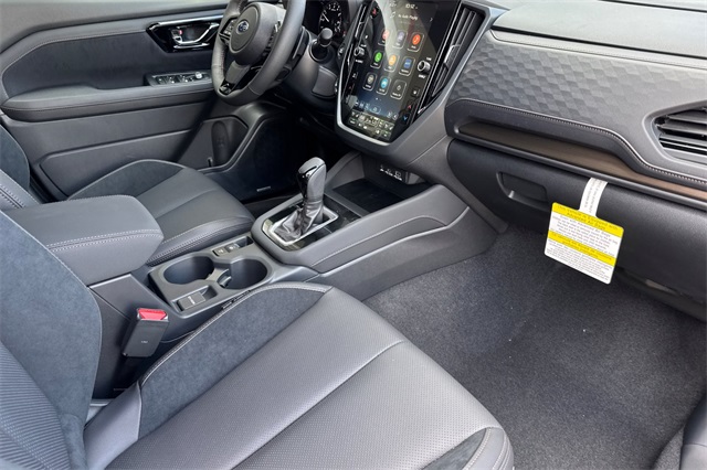 Vehicle image 13 of 23