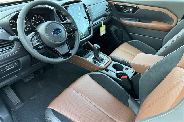 Vehicle image 9 of 23