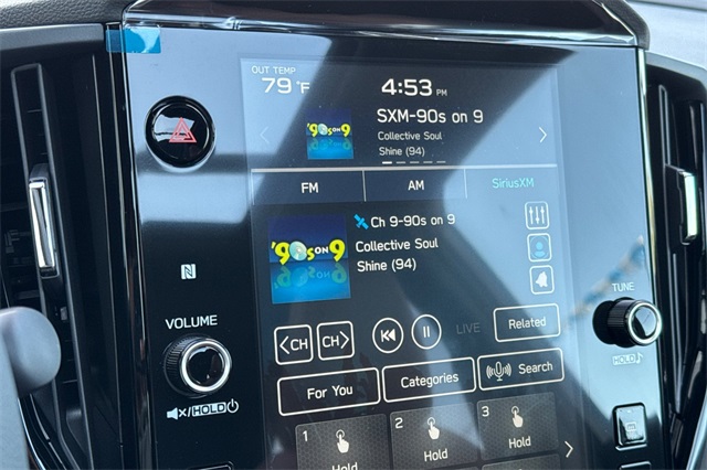 Vehicle image 16 of 23