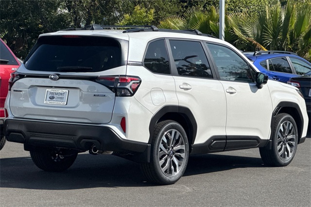 Vehicle image 5 of 23