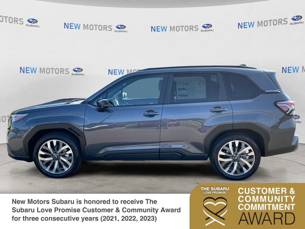 Vehicle image 10 of 18