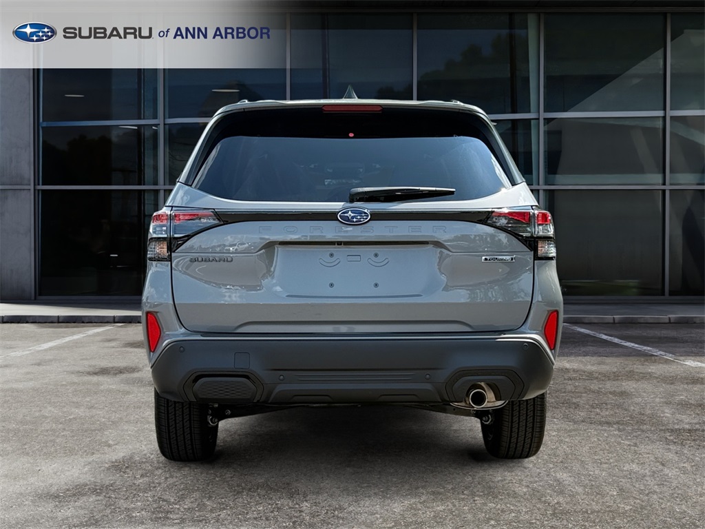 Vehicle image 5 of 24