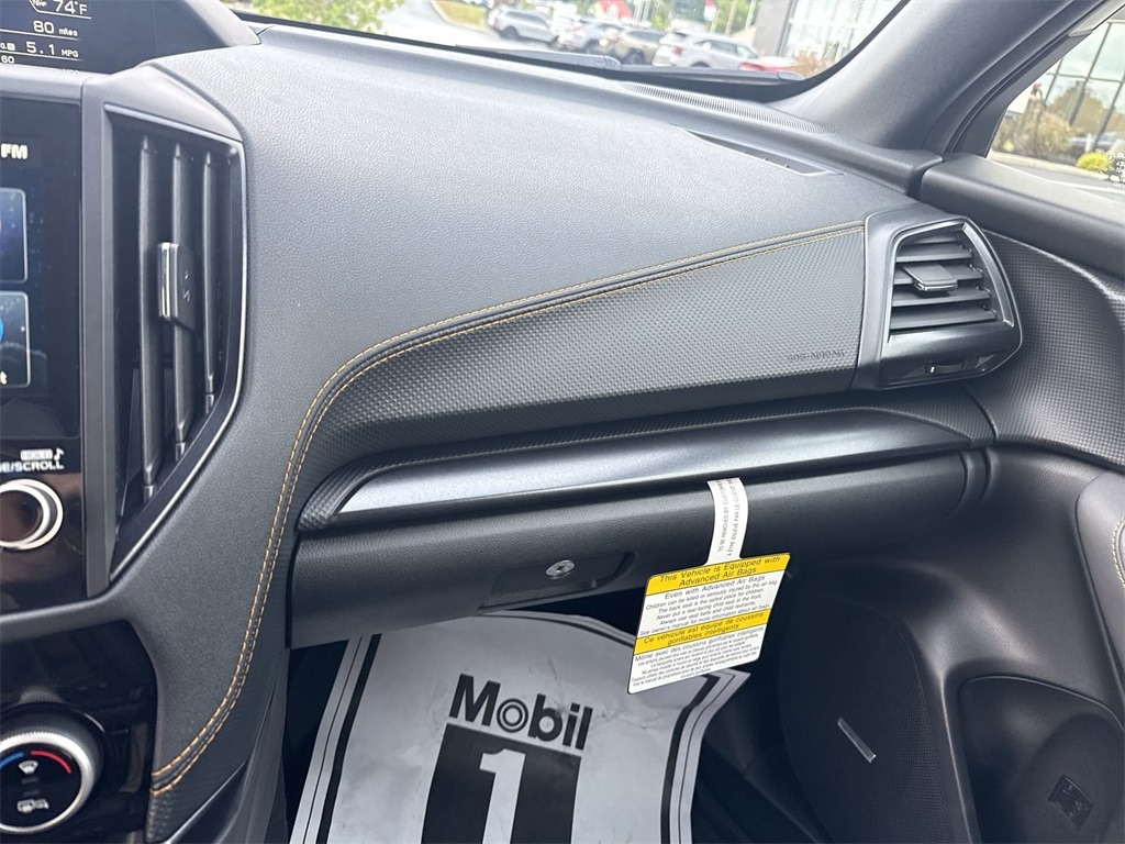 Vehicle image 8 of 38