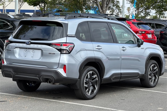 Vehicle image 5 of 25