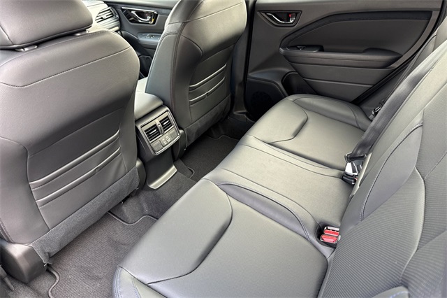 Vehicle image 7 of 25