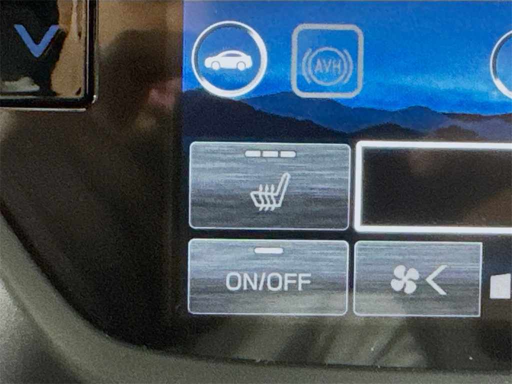 2025 Subaru Forester Sport Hybrid Image 33 of 34