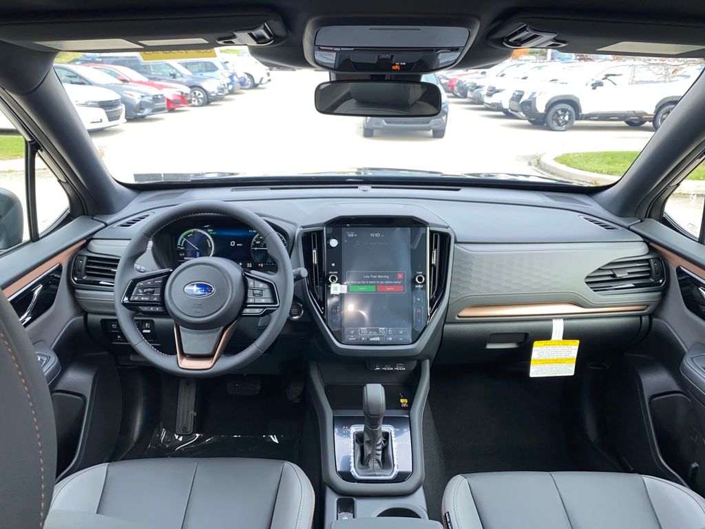 2025 Subaru Forester Sport Hybrid Image 16 of 28
