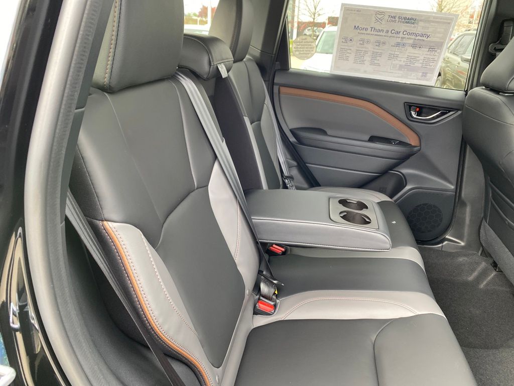 2025 Subaru Forester Sport Hybrid Image 10 of 28