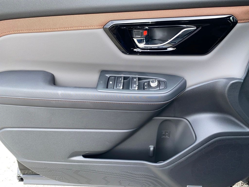 2025 Subaru Forester Sport Hybrid Image 23 of 28