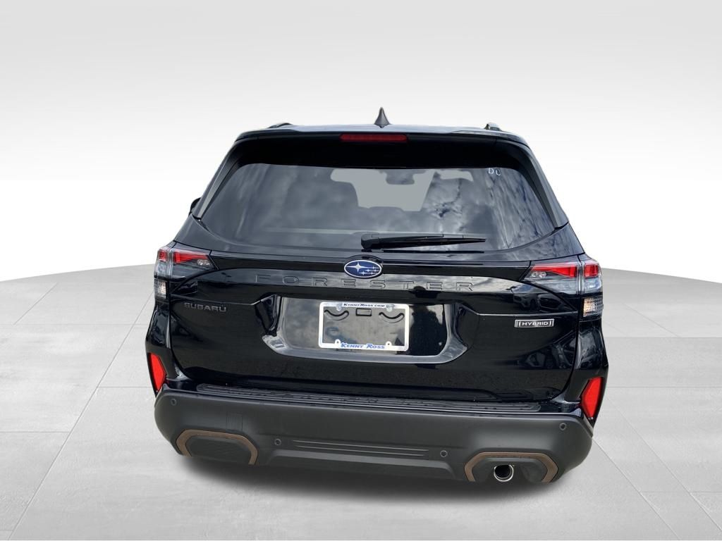2025 Subaru Forester Sport Hybrid Image 5 of 28