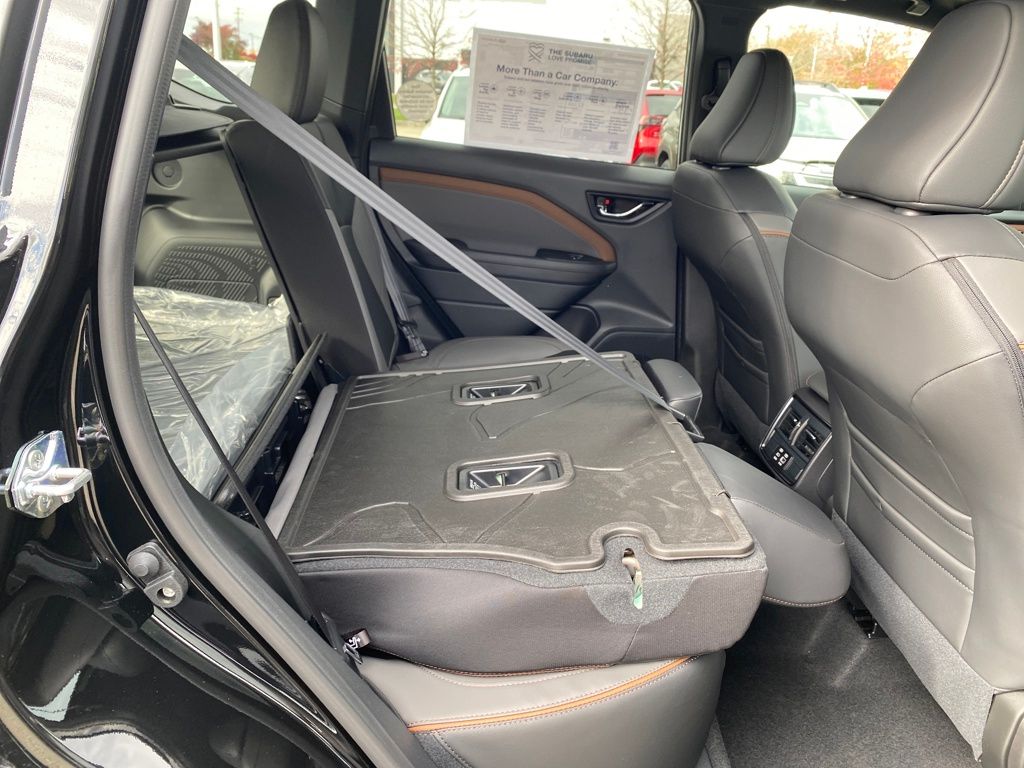 2025 Subaru Forester Sport Hybrid Image 14 of 28