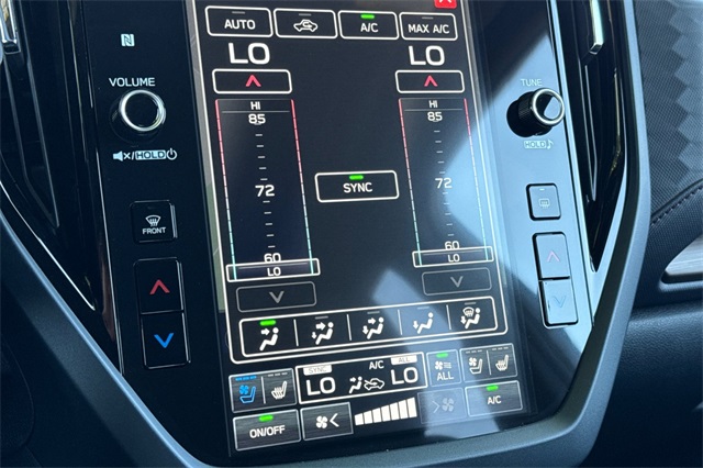 Vehicle image 17 of 25