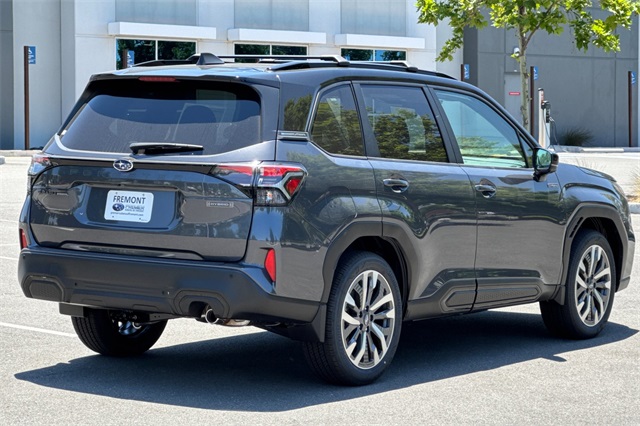 Vehicle image 5 of 25