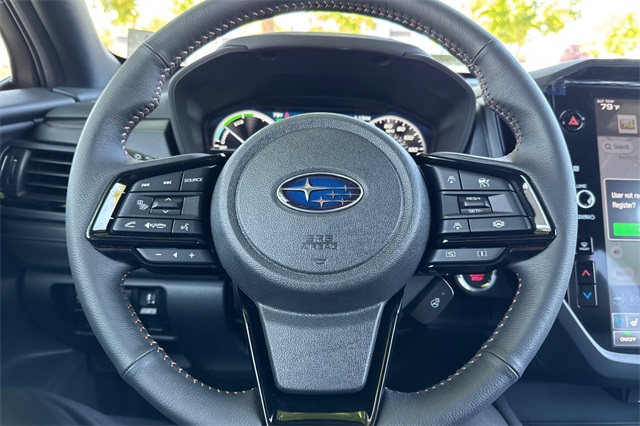 Vehicle image 12 of 25