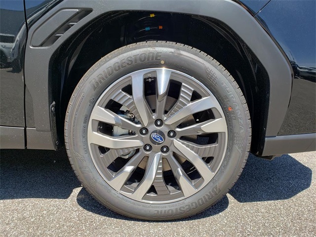 Vehicle image 6 of 12