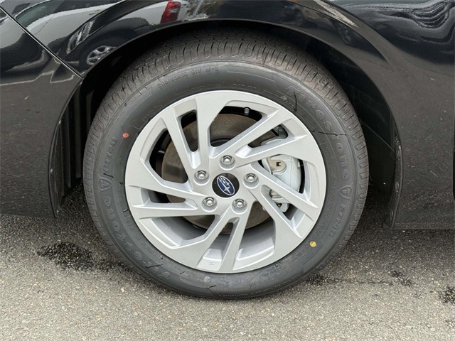 2025 Subaru Impreza Base Image 10 of 30