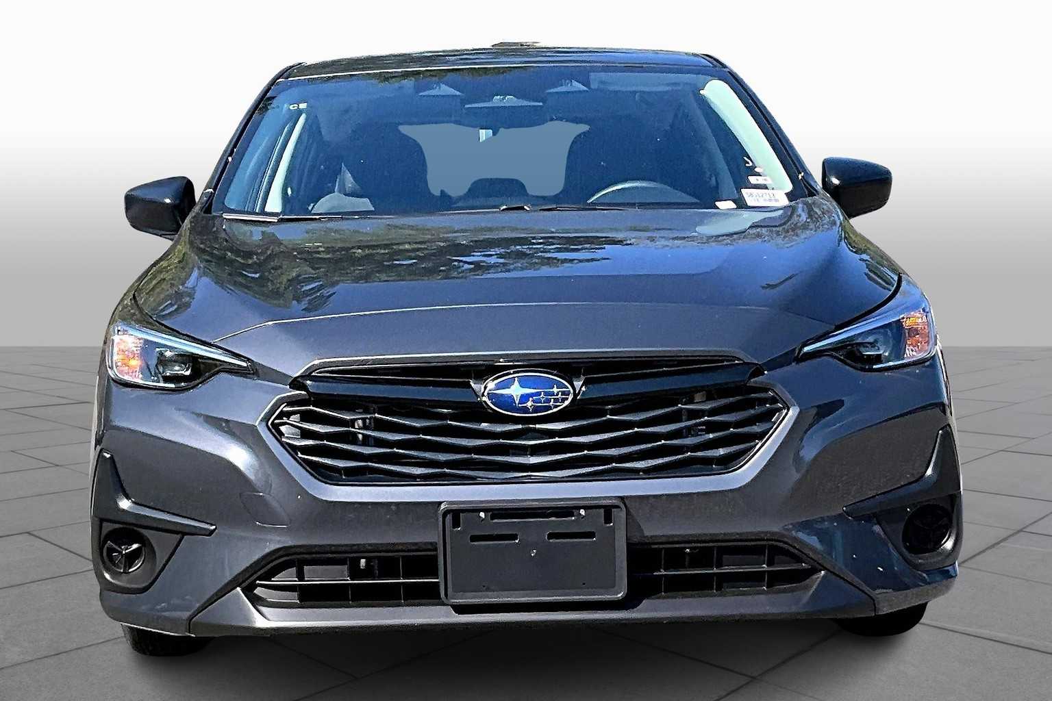 2025 Subaru Impreza Base Image 2 of 18