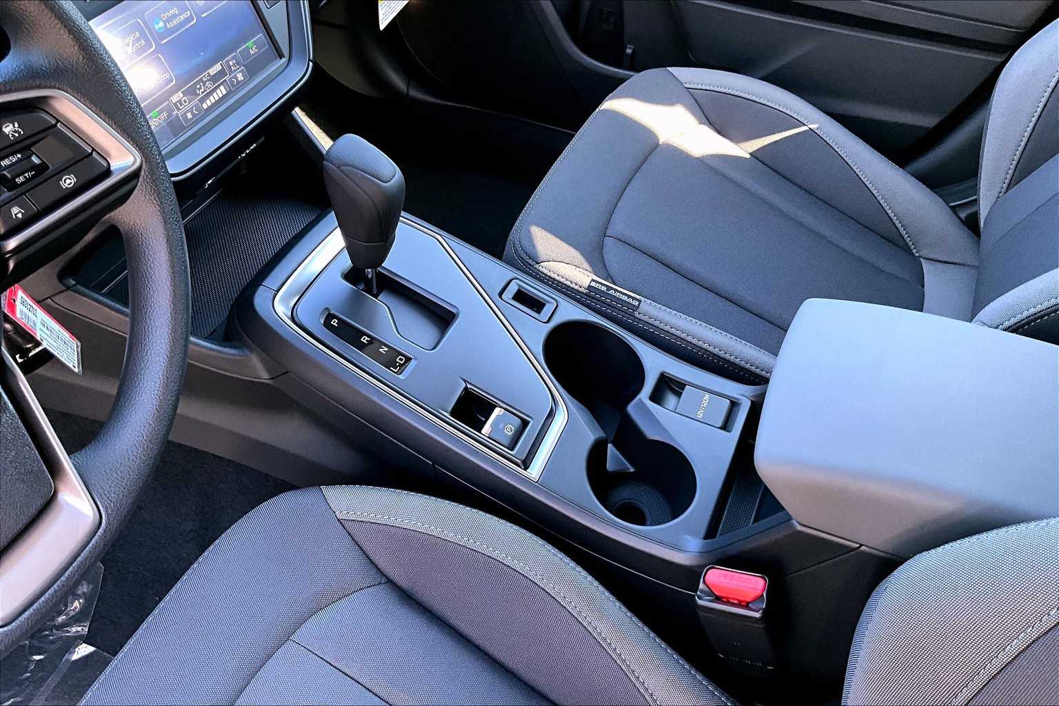 2025 Subaru Impreza Base Image 14 of 18