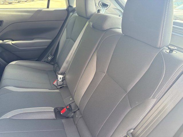 Vehicle image 20 of 33