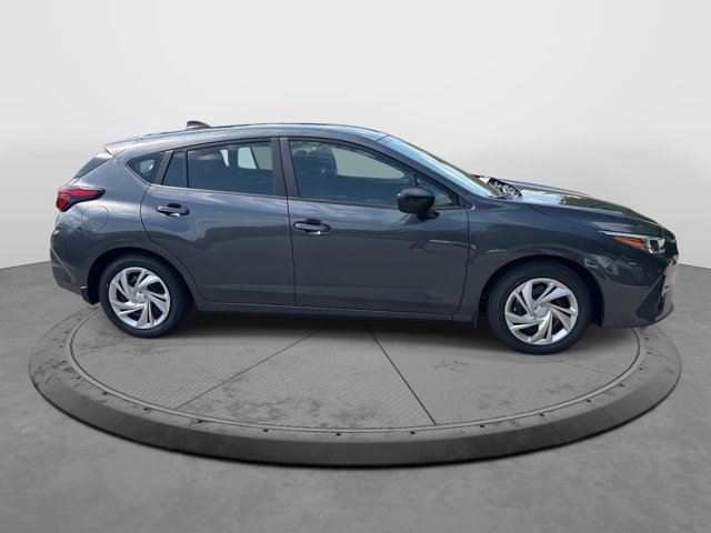 Vehicle image 5 of 33