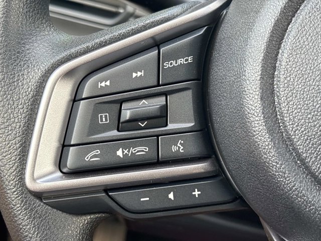 Vehicle image 26 of 33