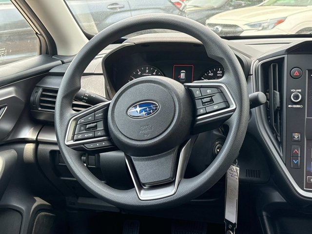 Vehicle image 14 of 33