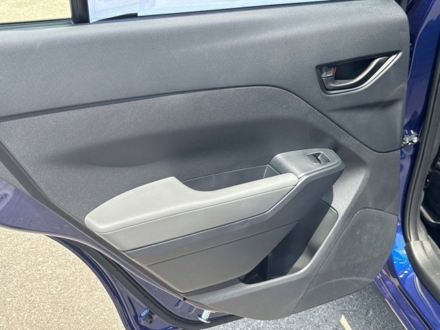 Vehicle image 13 of 33