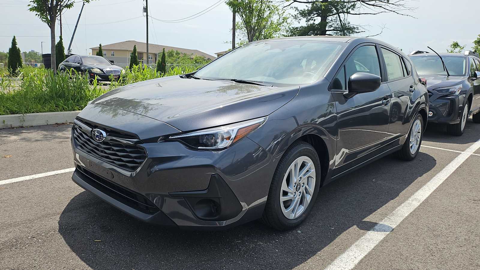 Vehicle image 1 of 28