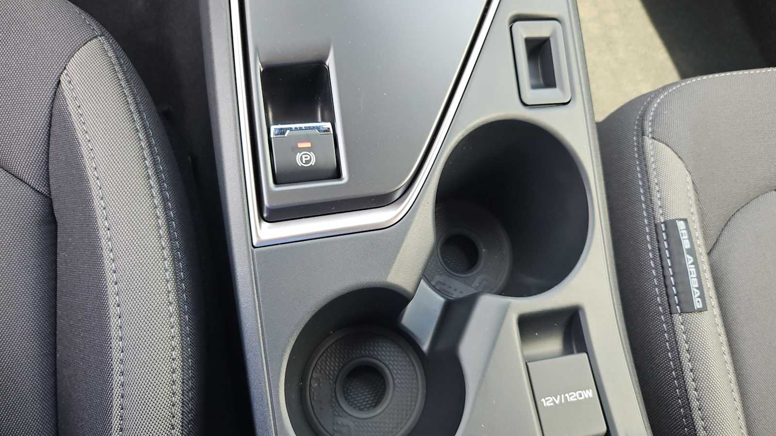 Vehicle image 27 of 28