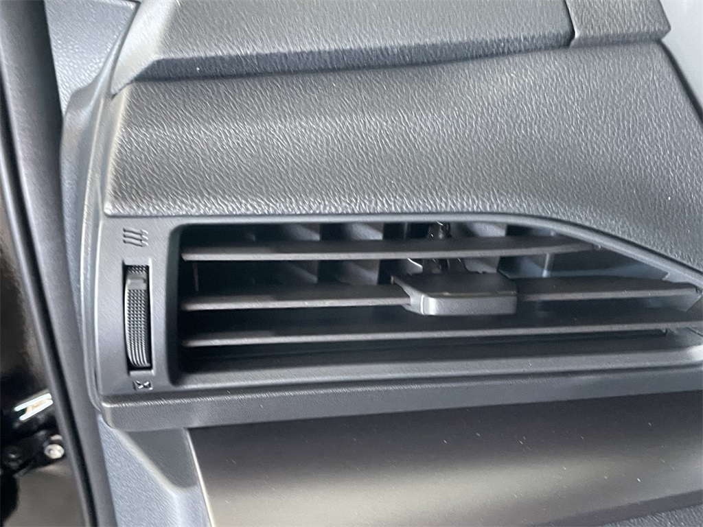 2025 Subaru Impreza Base Image 25 of 42