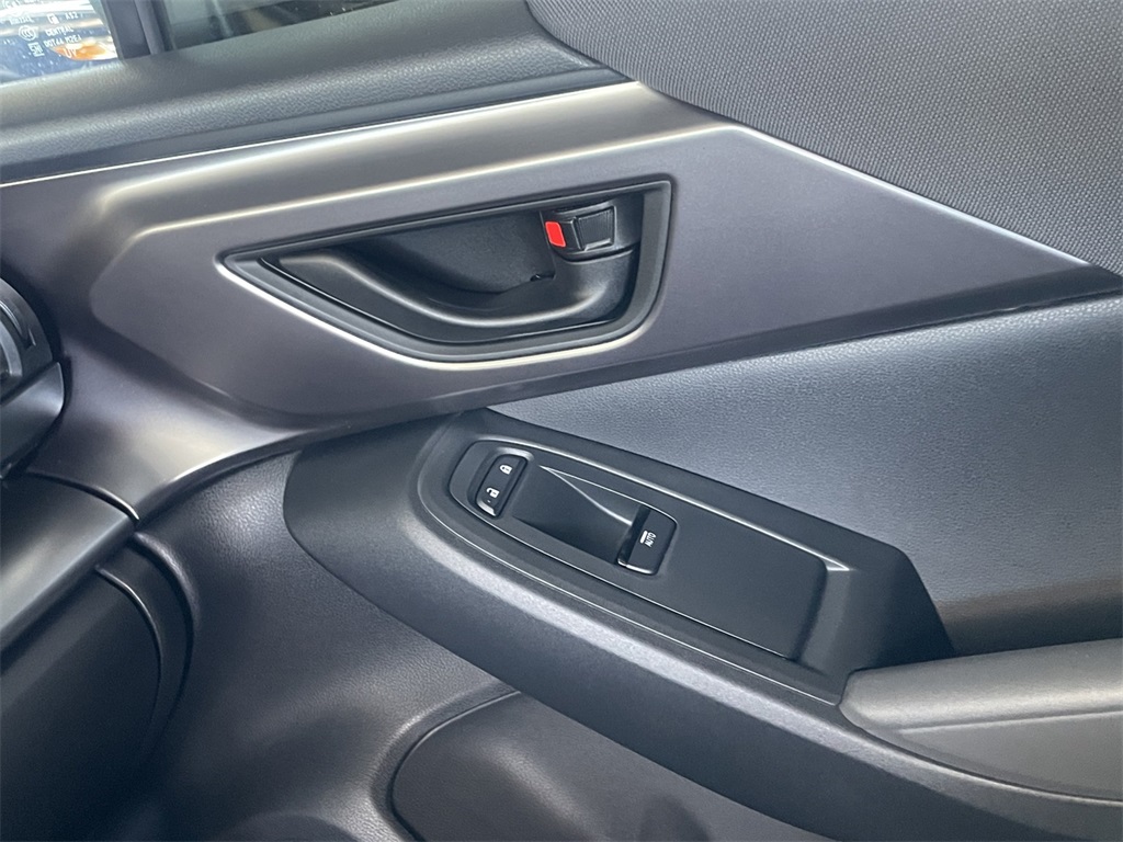 2025 Subaru Impreza Base Image 39 of 42