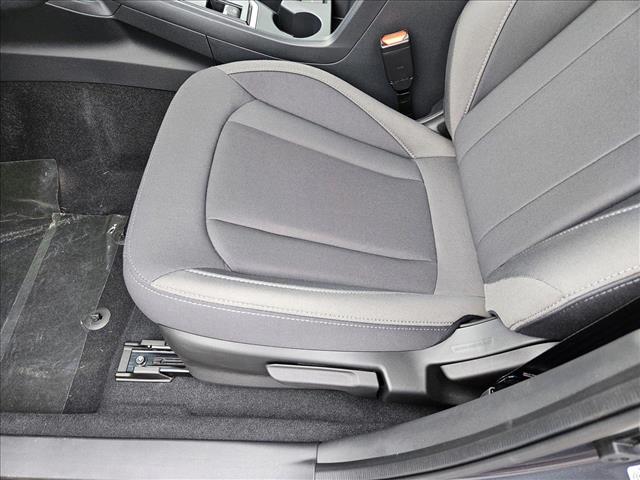 Vehicle image 17 of 17