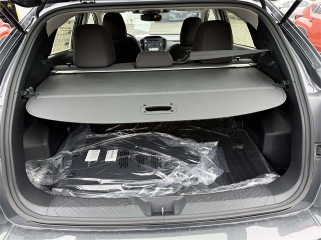 2025 Subaru Impreza Base Image 10 of 30