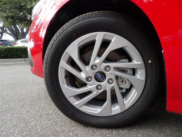 2025 Subaru Impreza Base Image 9 of 26