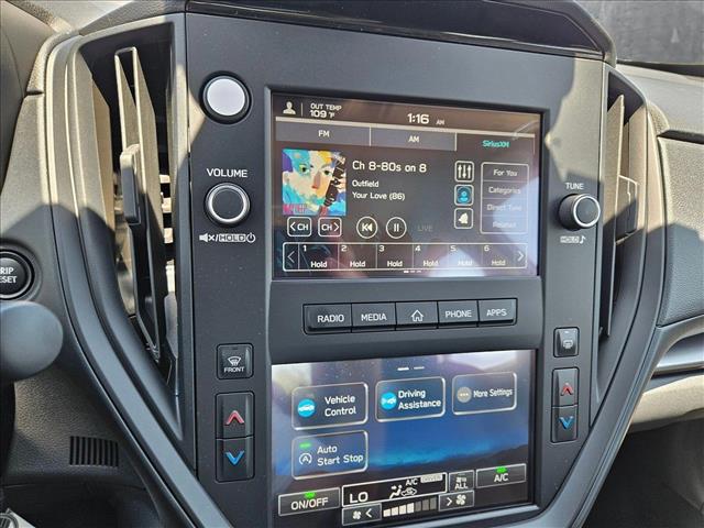 Vehicle image 15 of 17