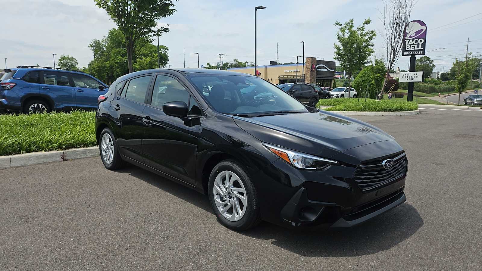 Vehicle image 4 of 30